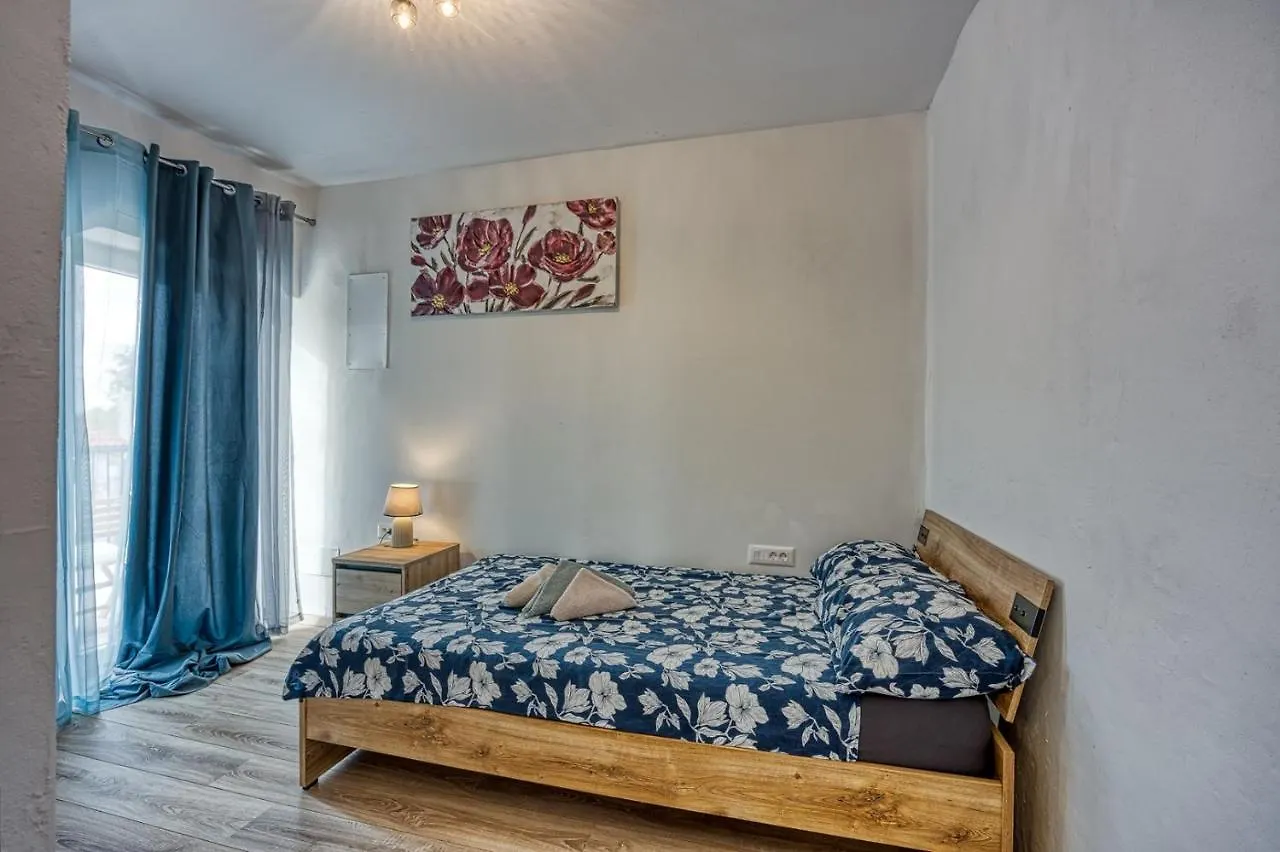 Holiday House Orbanic Modrušani Σπίτι διακοπών